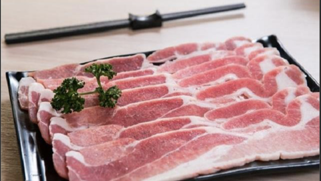 中国自巴西猪肉和鸡肉采购量增加