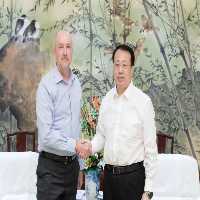 上海市市长龚正会见美国英威达公司总裁兼首席执行官方思齐